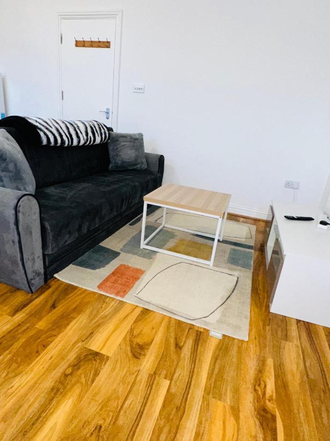 Newly Refurbished Two Bedrooms Flat St Leonards-on-Sea Extérieur photo